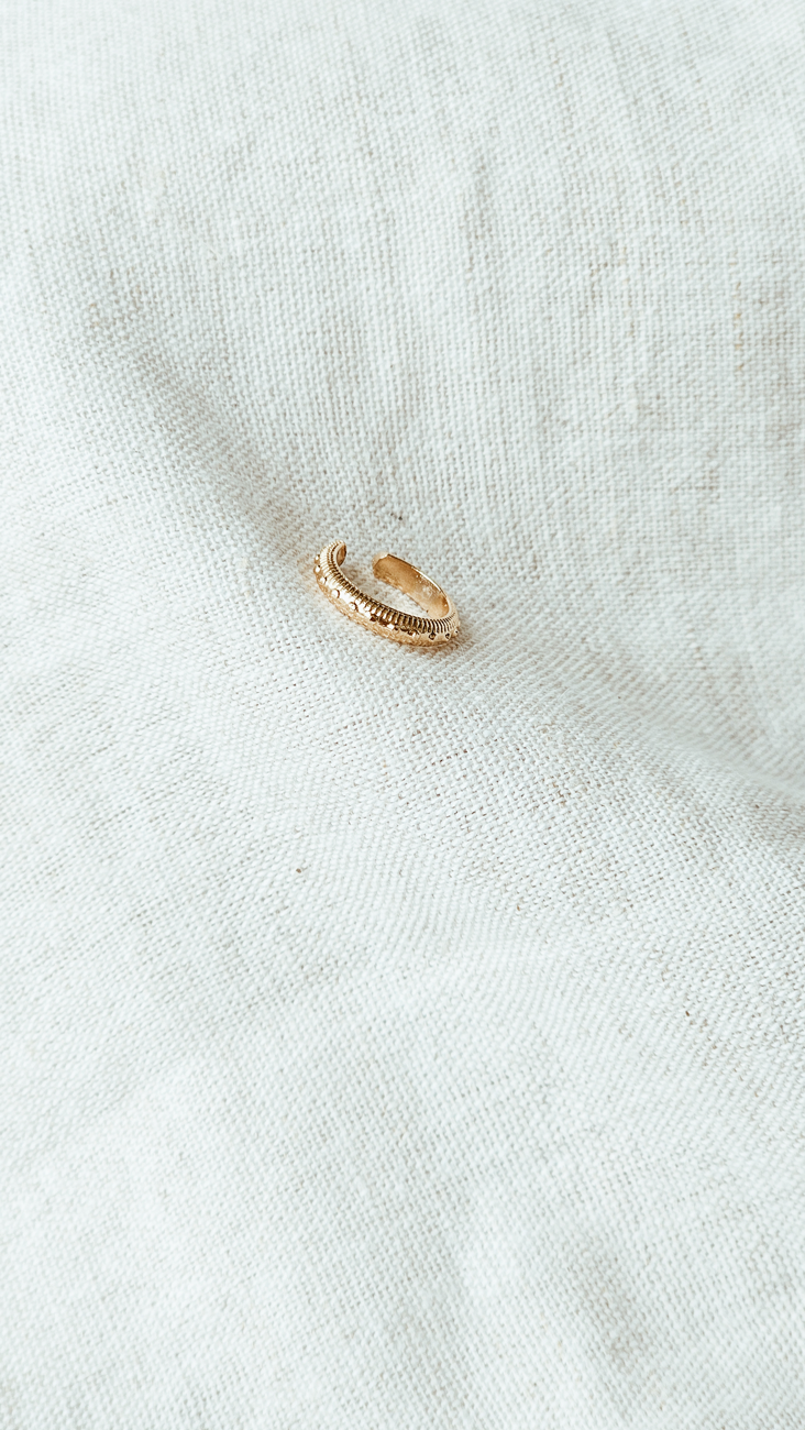 Ear cuff Lanka Louise Collection