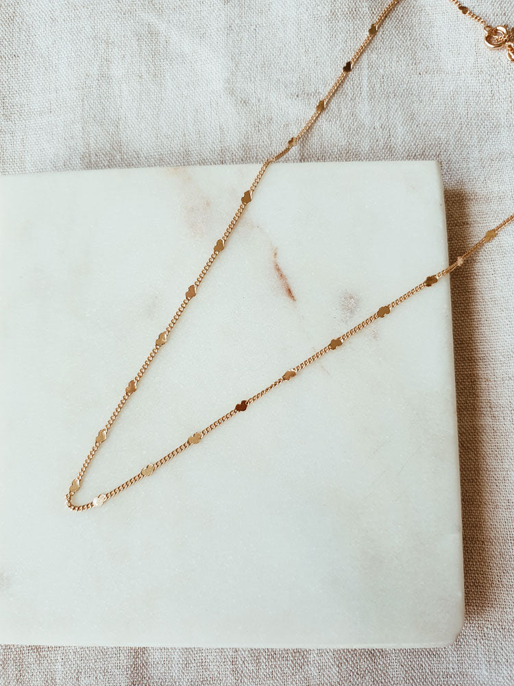 Collier Nitts