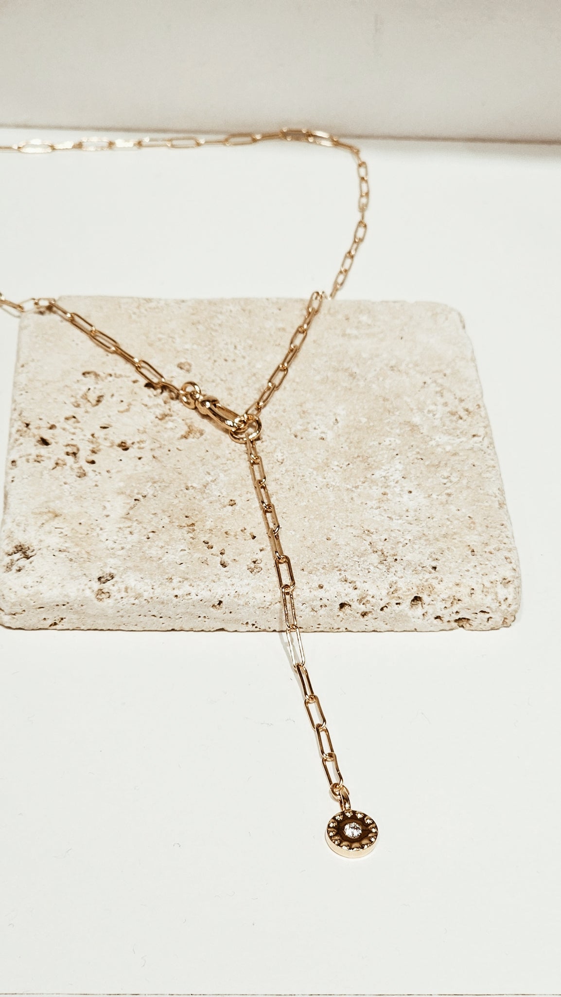 Collier Tomy