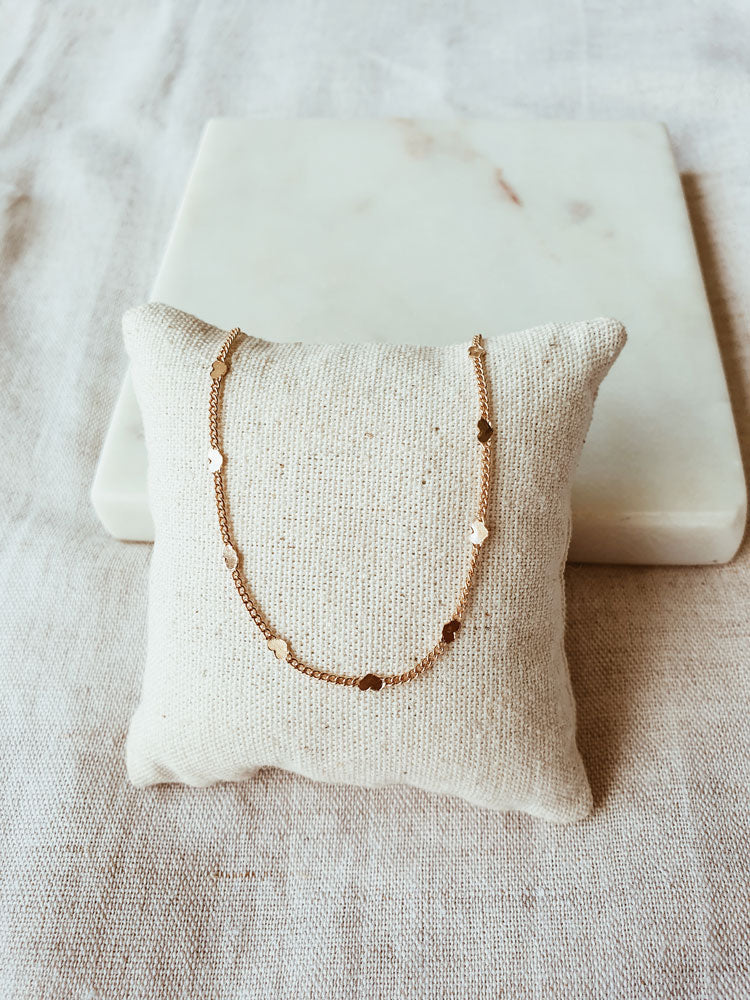 Collier Nitts